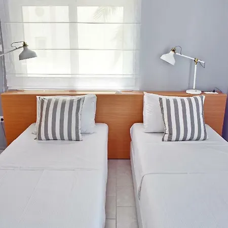 Alkyoni Apartment